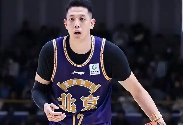 开云体育app-摸鱼躺平，沈梓捷被交易？下家3选1，曾示好豪门，辽宁有机会|男篮|深圳男篮|辽宁男篮|广东男篮|北控男篮_新浪体育_新浪新闻